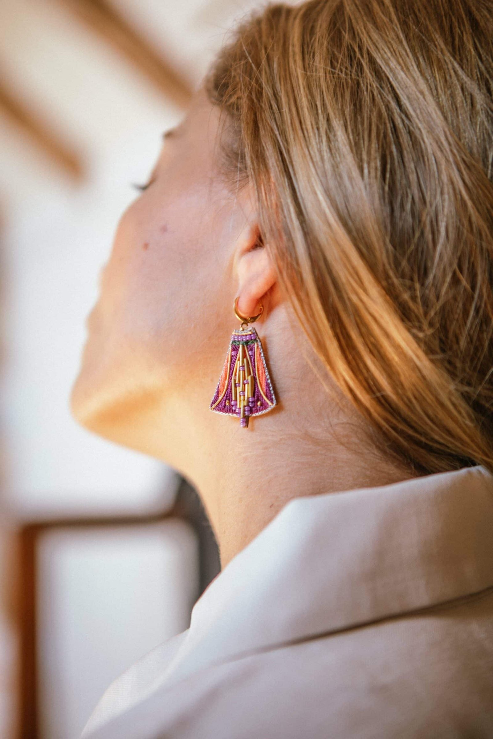 Boucles d'oreilles ethniques Apo | Violine