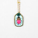 Metallic Blue Legs / Pink Jade stone