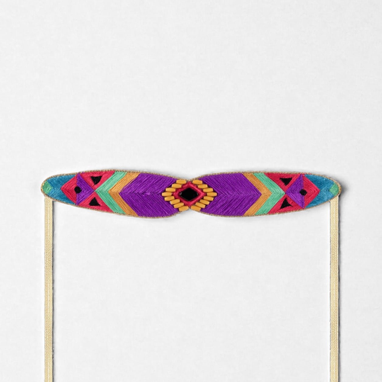 Choker brodé Navajo Naomie violet mambo photo studio